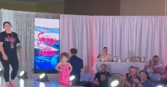 Viral Video: Toddler walks the ramp like a boss Video goes viral people loved it