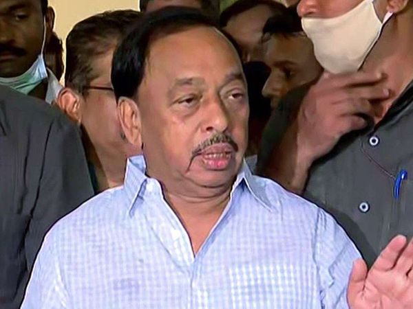 Shivsena attacks Narayan Rane in Saamana