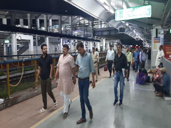 8 special trains will run from Rani Kamalapati station