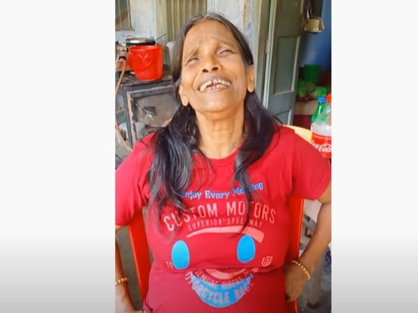 Today Viral Video Ranu Mandal Bachpan ka pyar song viral video in hindi