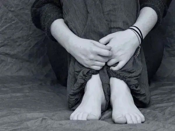 Chapra News Love with cousin So he sent pornographic photos to the boys 