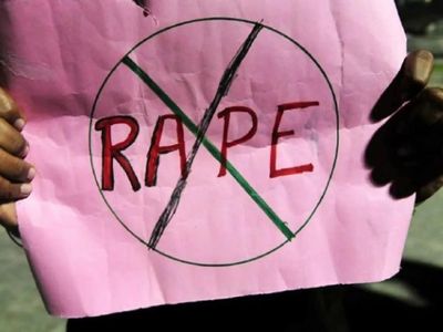Pune Jhelum Express minor girl rape case Pune Jhelum Express minor girl rape case