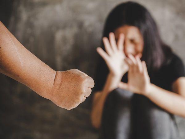 Father arrested for raping daughter