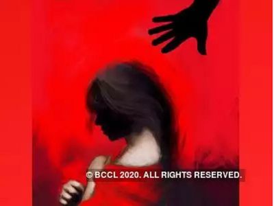 रेप में विफल रहा तो 14 साल के लड़के ने ली मासूम की जान, पत्थर से कुचल दिया सिर रेप में विफल रहा तो 14 साल के लड़के ने ली मासूम की जान, पत्थर से कुचल दिया सिर