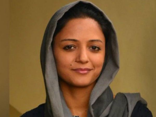 Sedition case: 'जरूरत यदि पड़े तो नोटिस देकर Shehla Rashid को गिरफ्तार कर सकती है पुलिस'  Shehla Rashid sedition case delhi court India Army Jammu Kashmir