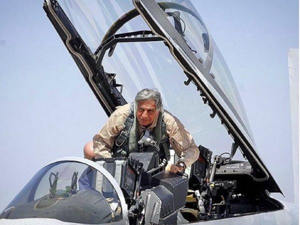 कारोबारी ही नहीं ट्रेंड पायलट भी हैं रतन टाटा, F-16 में भर चुके हैं उड़ान, अब KBC में आया नाम