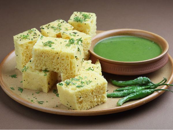 Rava Dhokla Recipe in Hindi