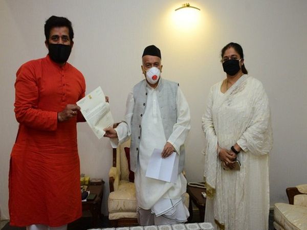 Gorakhpur MP Ravi Kishan discusses safe transportation of workers with Maha Guv