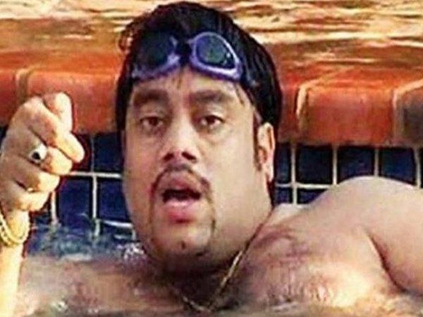 गिरफ्तारी के समय बाल कलर कराने जा रहा था रवि पुजारी, चार नामों के जरिए 26 साल तक पुलिस को देता रहा चकमा