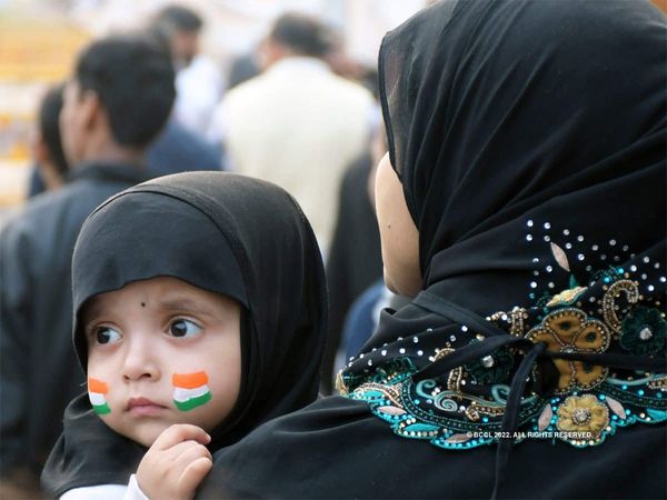 Wife and children accepted Islam the person got upset took a suicidal step in Gujarat