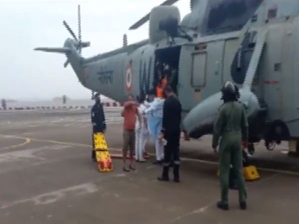 taukate cyclone update: हवा में उठे बवंडर ताउते का जमीन पर असर, जानें- गुजरात और महाराष्ट्र का ताजा हाल