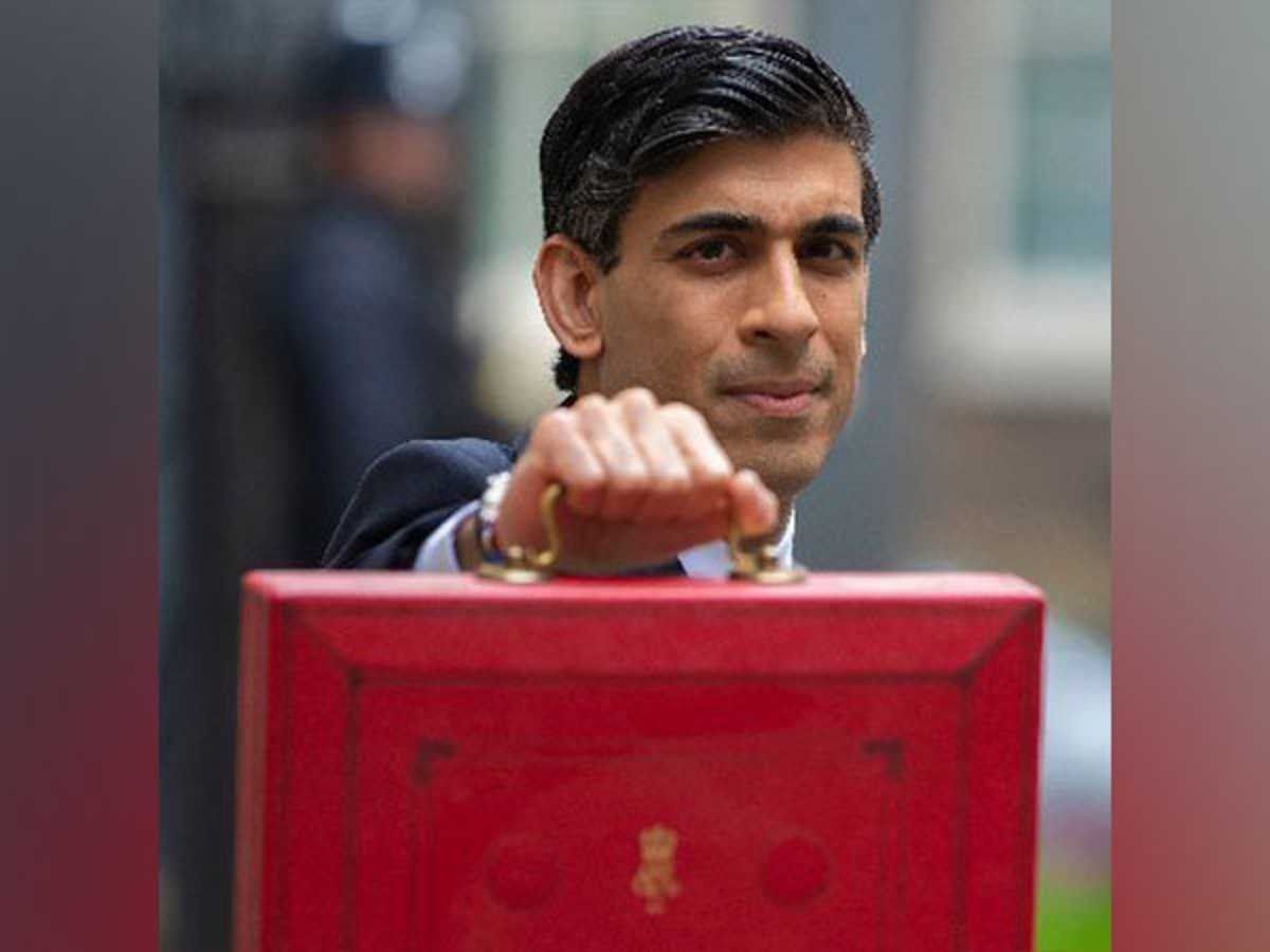 Britain: ब्रिटेन में प्रधानमंत्री की दौड़ में ऋषि सुनक सबसे आगे, 118 वोट के साथ टॉप पर