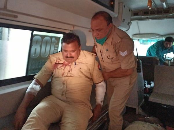 Vikas Dubey encounter :Video clip of MP police raises question over its intent