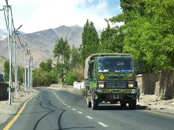  To meet challenges of China at LaC BRO cnstructs new roads for Army
