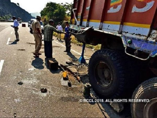 भागलपुर में सड़क हादसा, 9 प्रवासी मजदूरों की मौत 