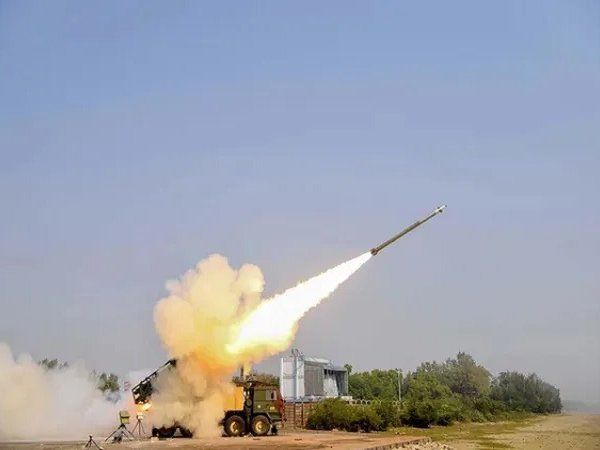 rocket attack in iraq airbase