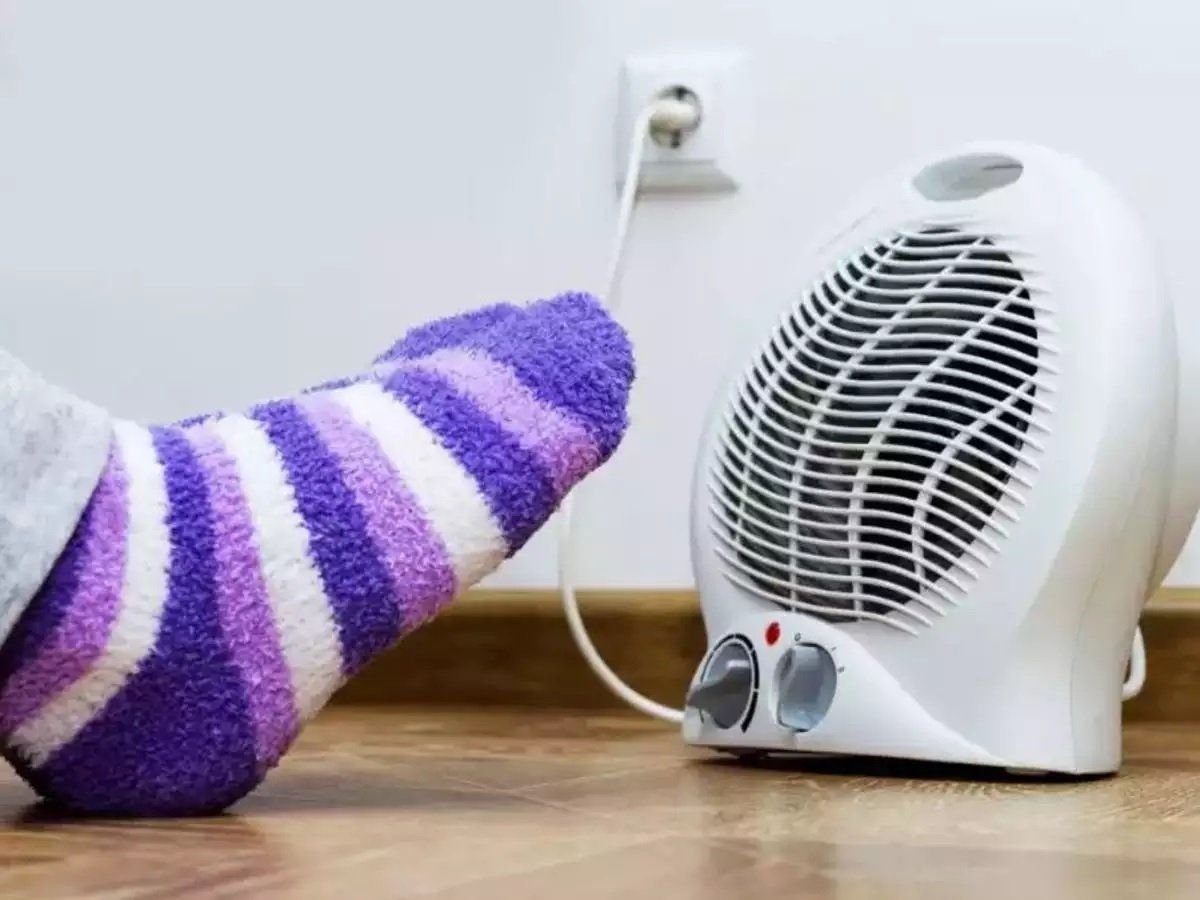 Room Heaters: अगर कर रहे हैं रूम हीटर का इस्तेमाल तो सावधान! सुरक्षा के लिए जरूर ध्यान रखें ये बातें If you are using room heater then be careful Keep these things