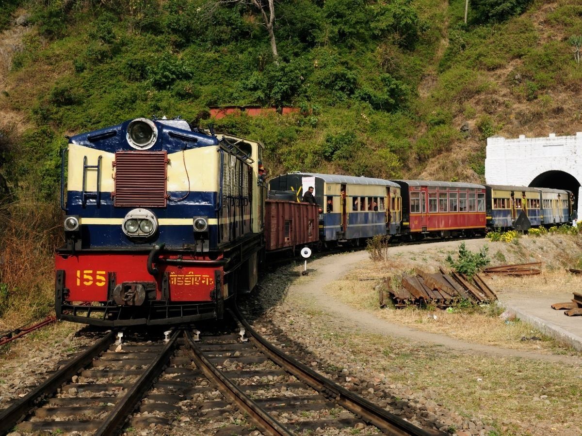 RRB NTPC CBT 1 Result 2021: जानें कैसे होगी कट-ऑफ की गणना, rrbcdg.gov.in पर जारी होगा रिजल्ट