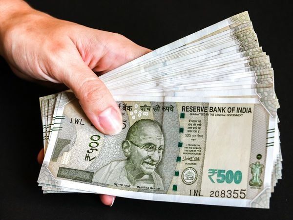 LTC cash voucher scheme: प्राइवेट कर्मचारी भी उठा सकते हैं लाभ, लेकिन करना होगा 14 गुना तक अधिक खर्च