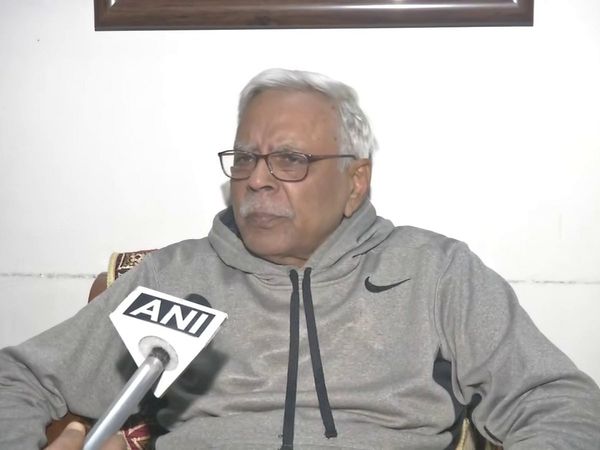 झारखंड गैंगरेप पर RJD नेता का अजीबोगरीब बयान, 'पोर्न और फिल्मों में आइटम डांस के चलते हो रहे रेप'