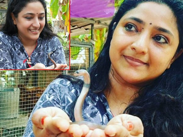 TV Show And South Indian actress Praveena holds a snake After rescue Video