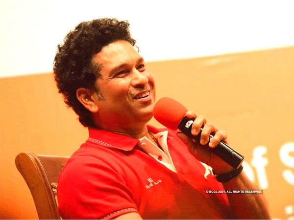 Sachin Tendulkar got corona committed himself to home quarantine