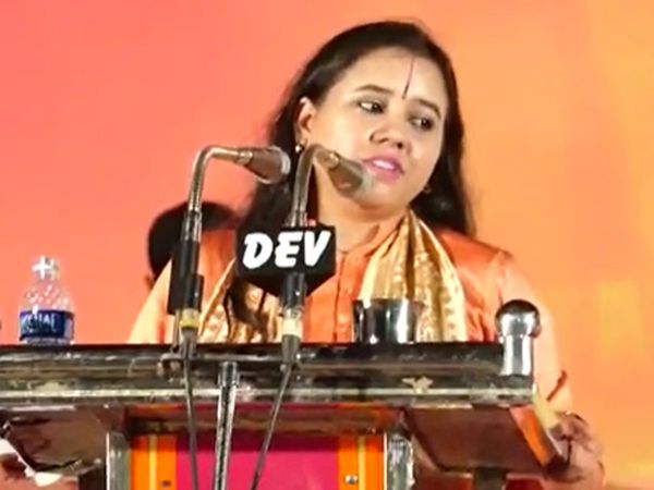  VHP leader Sadhvi Saraswati Asks Hindus to Carry Swords to Protect Cows