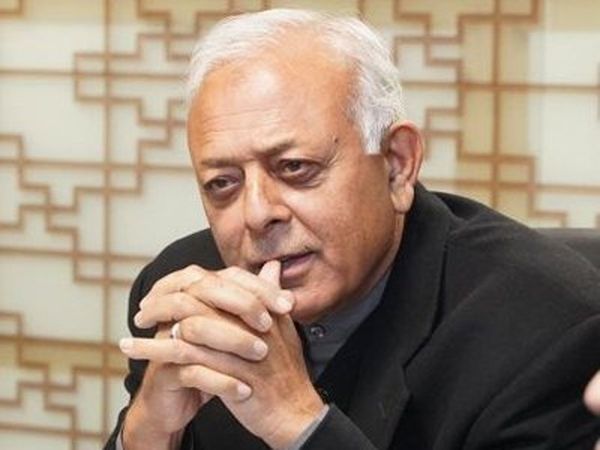 Imran Khan minister ghulam Sarwar Khan draws ire of PML-N, PPP over controversial remarks