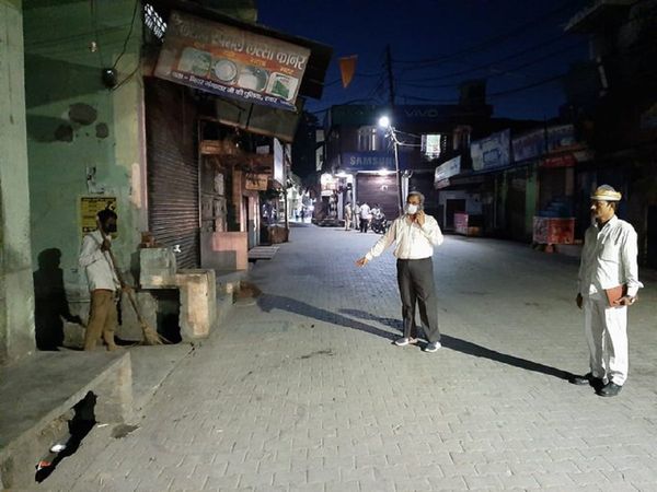 Punishment for demanding samosa during lockdown