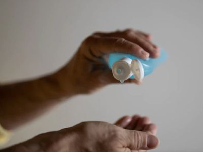 sanitizer sanitizer