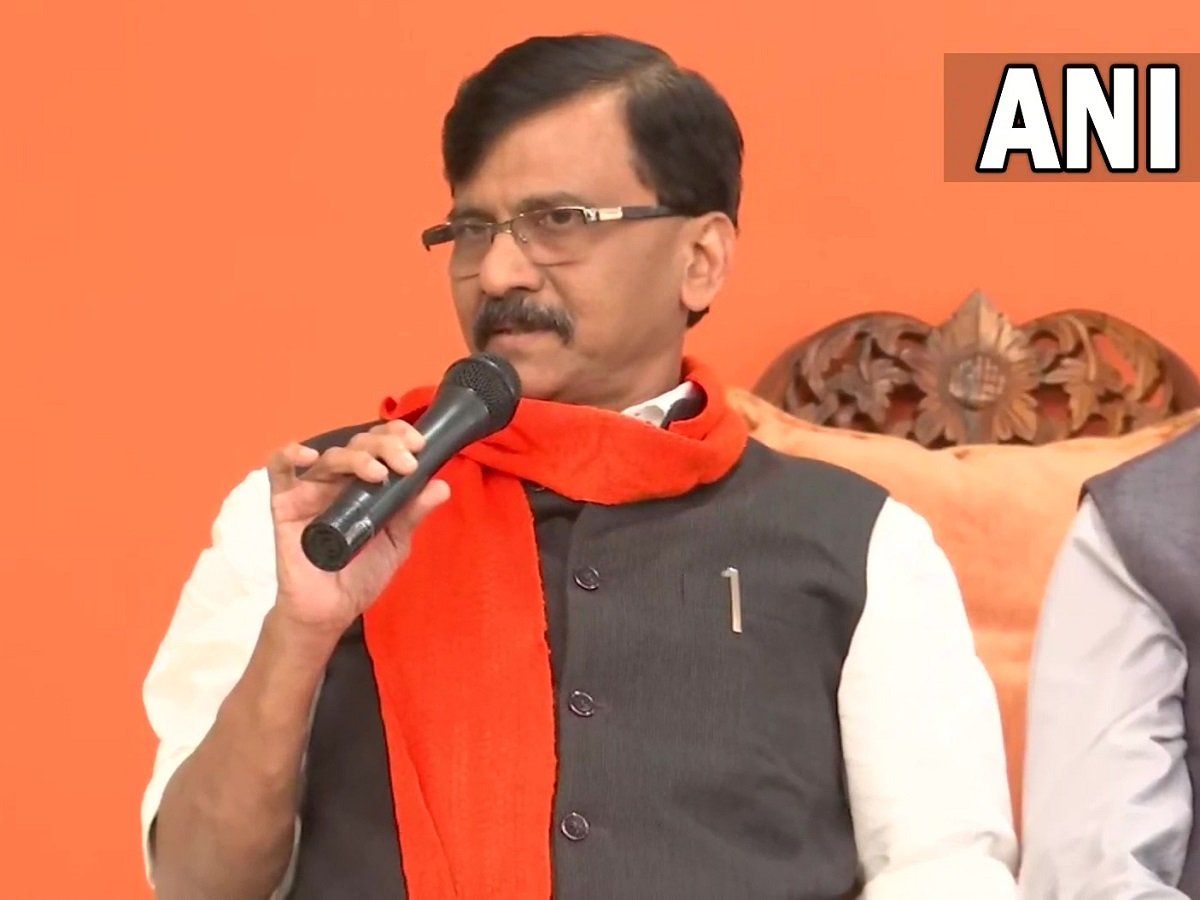 महाराष्ट्र के मंत्रियों के करीबियों पर IT के छापे, संजय राउत ने कहा- ED बीजेपी का ATM बन गया है, कुछ अधिकारी जेल जाएंगे