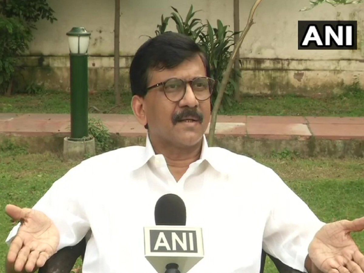 पूर्व नेवी अफसर पर हुए हमले पर संजय राउत के बोल- महाराष्ट्र बड़ा राज्य है, ऐसा किसी के भी साथ हो सकता है