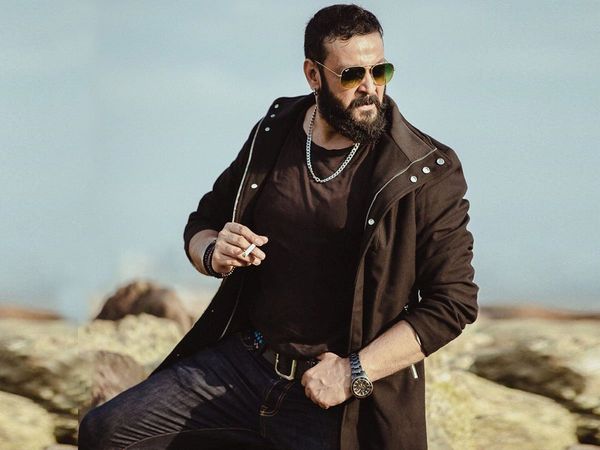 Santosh Shukla Bigg Boss 6 Fame in john Abraham Satyameva Jayate 2