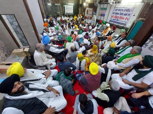 Kisan Andolan: From November 29, 500 farmers in 30 tractors will do 'Parliament March' every day