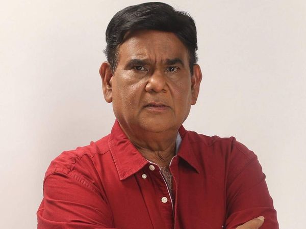 Satish Kaushik after Coronavirus test hospitalized 