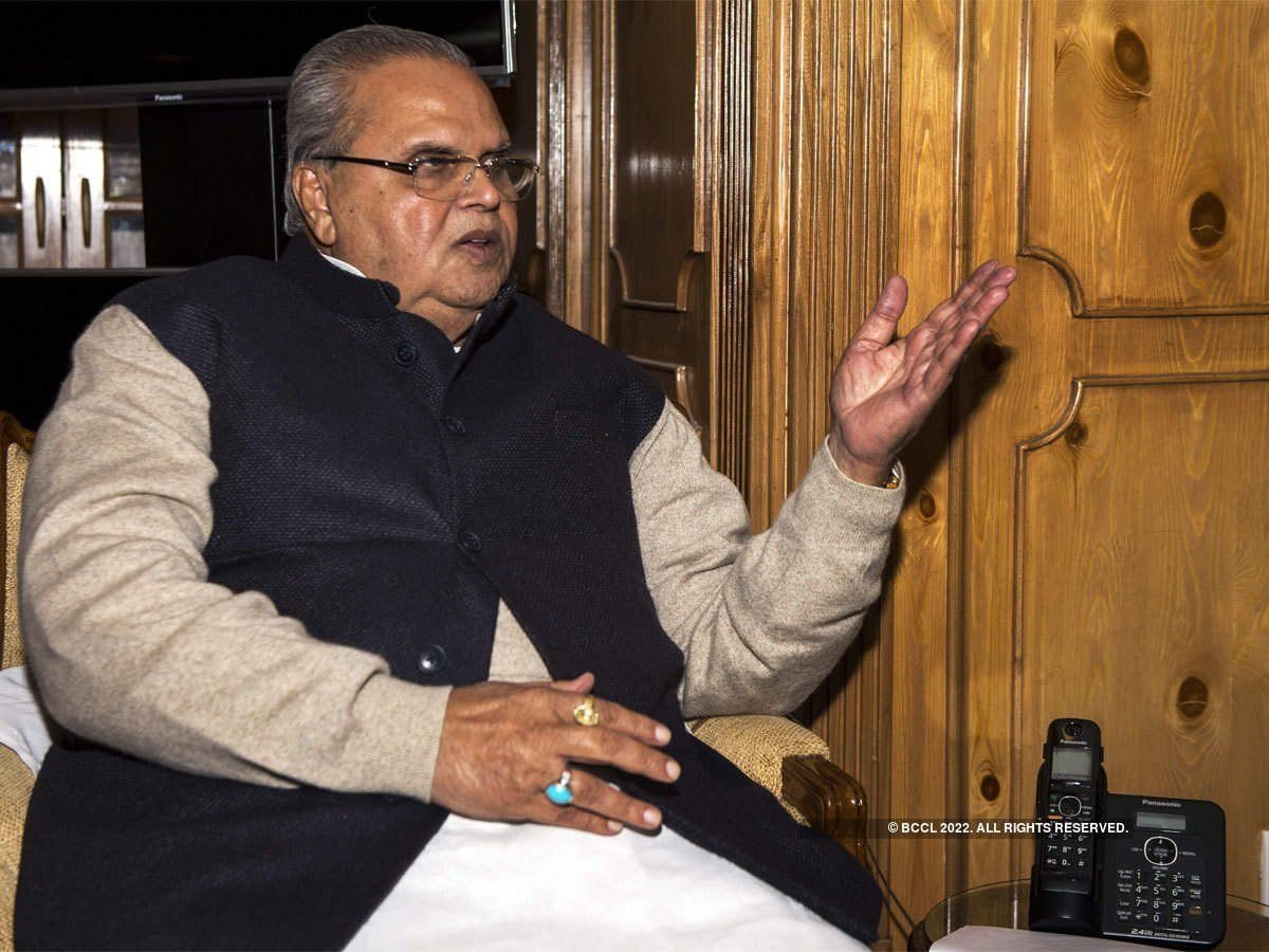 जम्मू-कश्मीर के पूर्व राज्यपाल सत्यपाल मलिक ने लगाए थे रिश्वतखोरी के आरोप, CBI ने दर्ज कीं 2 FIR, 14 स्थानों पर छापेमारी
