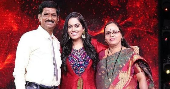 Indian Idol 12 Finale: Indian Idol-12 winner will get 25 lakhs, Sayali Kamble wants to buy house with this money