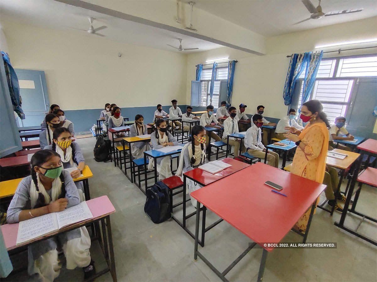 School and Colleges Closed: कोविड की वजह से इन राज्यों में स्कूल और कॉलेज बंद, पूरी लिस्ट