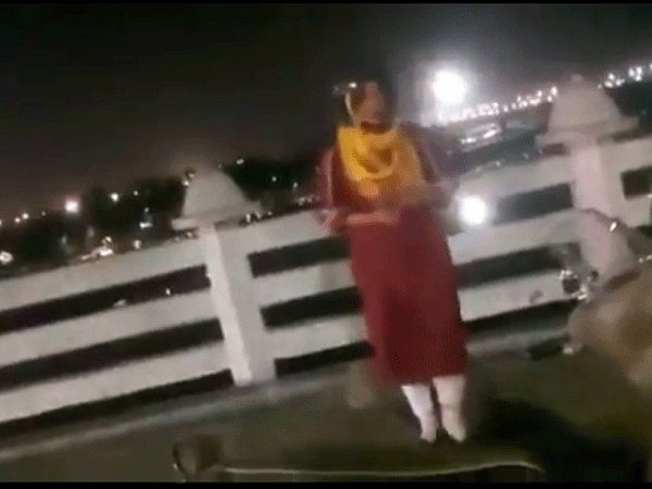 Lucknow Women Viral video 
