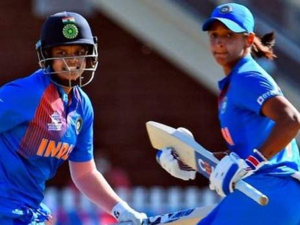 shafali verma and harmanpreet kaur