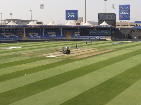 Sharjah Cricke Stadium: IPL 2021 Pitch Report, CSK vs SRH