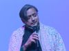 When Shashi Tharoor sang- 'Ek Ajnabee Hasina Se Mulakat Ho Gayi' hear his melodious voice