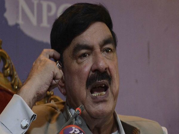 पाकिस्तान के रेल मंत्री शेख राशिद ने विपक्षी दलों को दी धमकी, गंभीर नतीजे भुगतने के लिए रहें तैयार