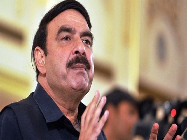 Sheikh Rashid: जिस शेख रशीद को इमरान खान ने बताया था बेशरम बना दिया पाकिस्तान का गृहमंत्री, वीडियो वायरल