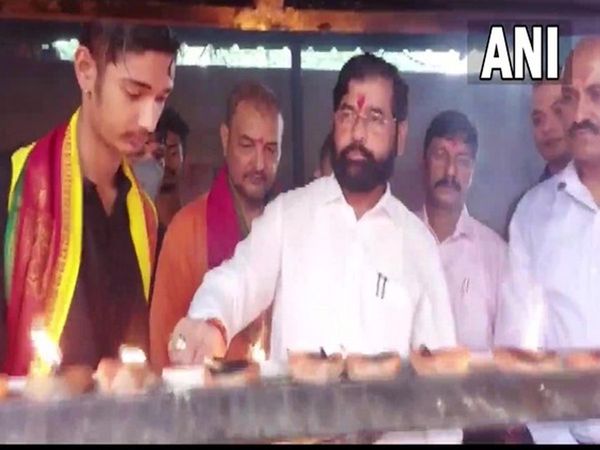  Maharashtra Crisis : Rebel MLAs will reach Goa by chartered plane this evening, 71 hotel rooms booked