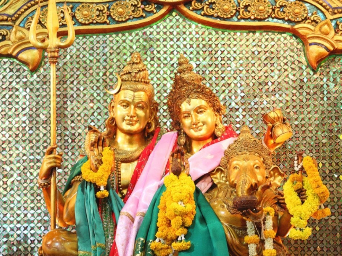 Mahashivratri 2022 Bhagwan Shiv ki photo where to keep lord shiva idol