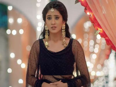 Shivangi Joshi as Naira Goenka