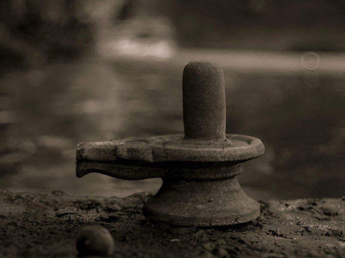 Mahashivratri 2022 what exactly is the story behind the shiva linga in the universe इस तरह