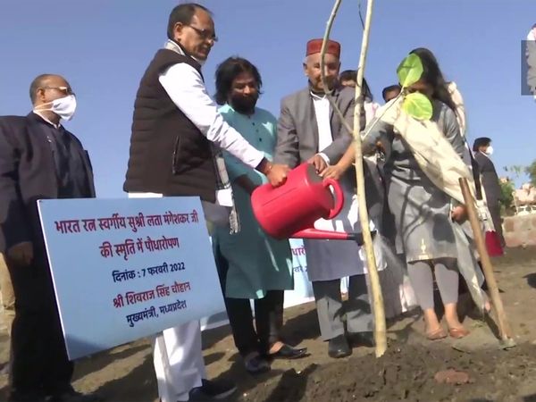 Shivraj Singh Chauhan says music academy university & statue will be established in Indore in memory of lata Mangeshkar