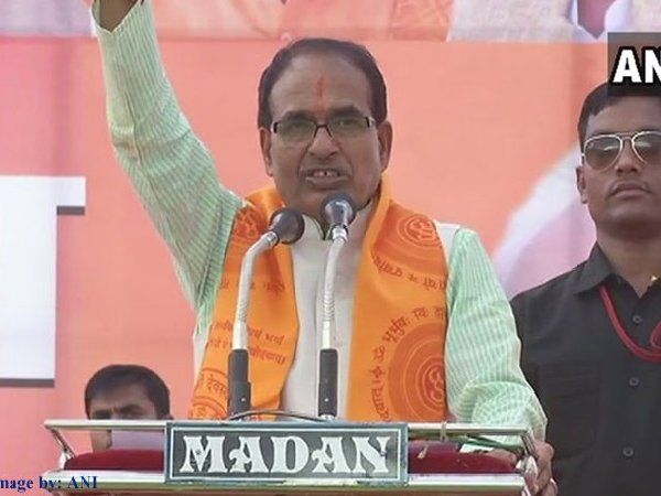 Madhya Pradesh Political crisis: कांग्रेस का 'कमल' मुरझाया, जानें- बीजेपी के पास कितना है संख्या बल